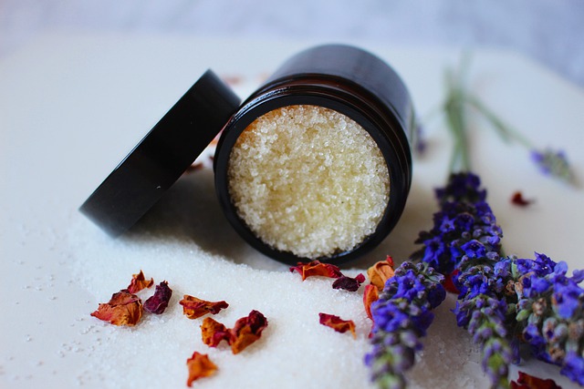 natural-cosmetics-g2b31bf810_640.jpg